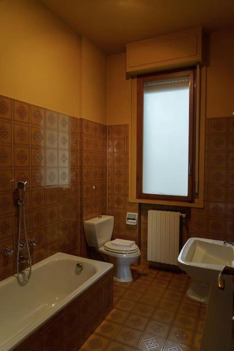 Fanciful 2-Br Outside Ztl Appartement Florence Buitenkant foto