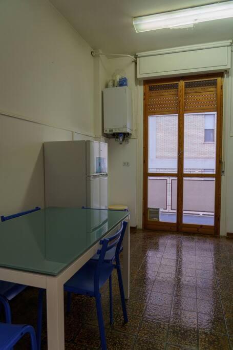Fanciful 2-Br Outside Ztl Appartement Florence Buitenkant foto